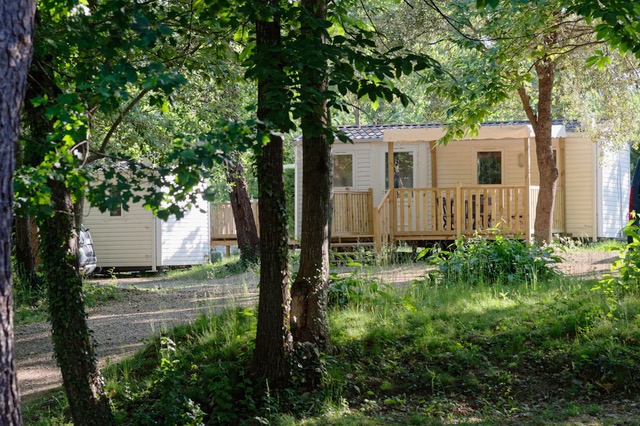 Camping Mobil-home Lamalou Les Bains Domaine De Gatinié